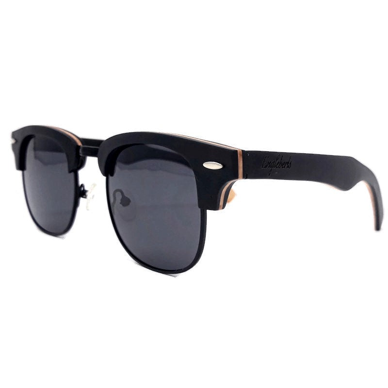 Lunettes de soleil noires pour skateboard