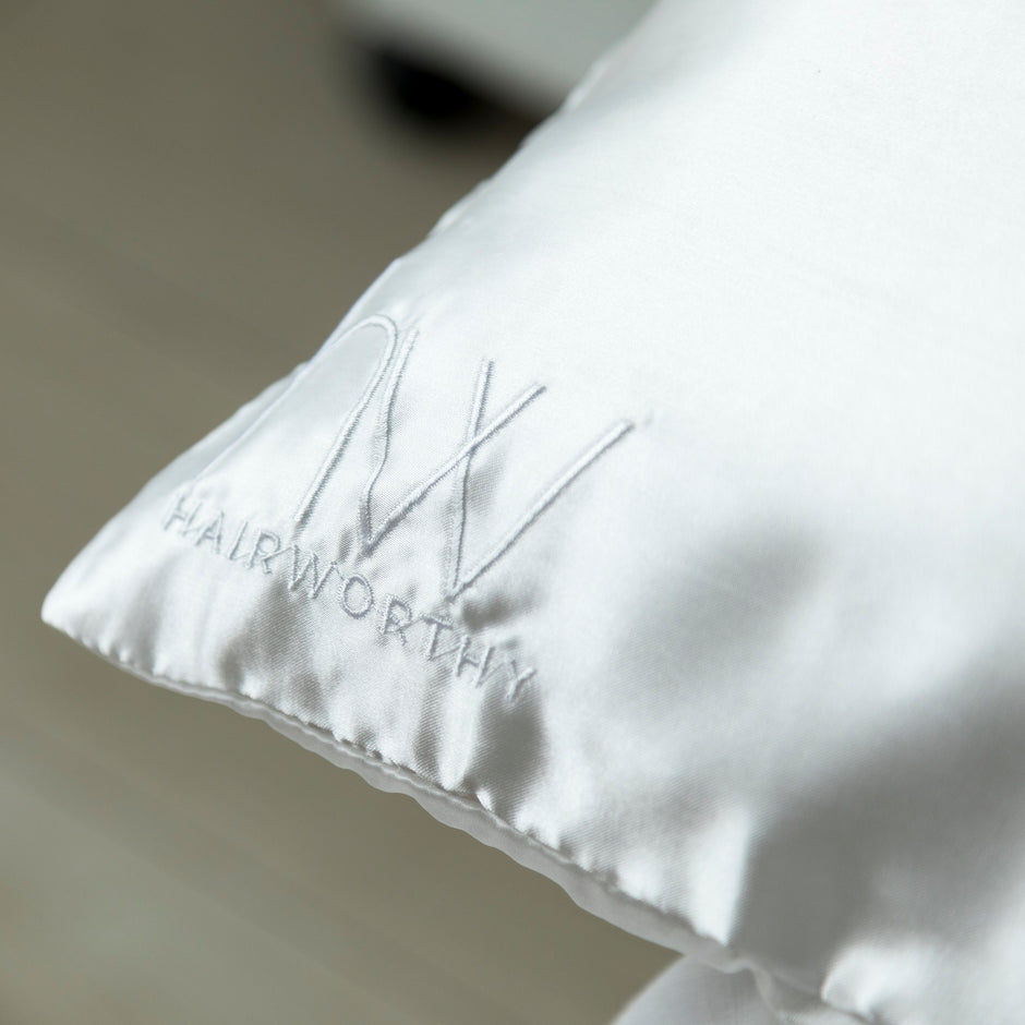 Funda de almohada de seda Hairworthy.