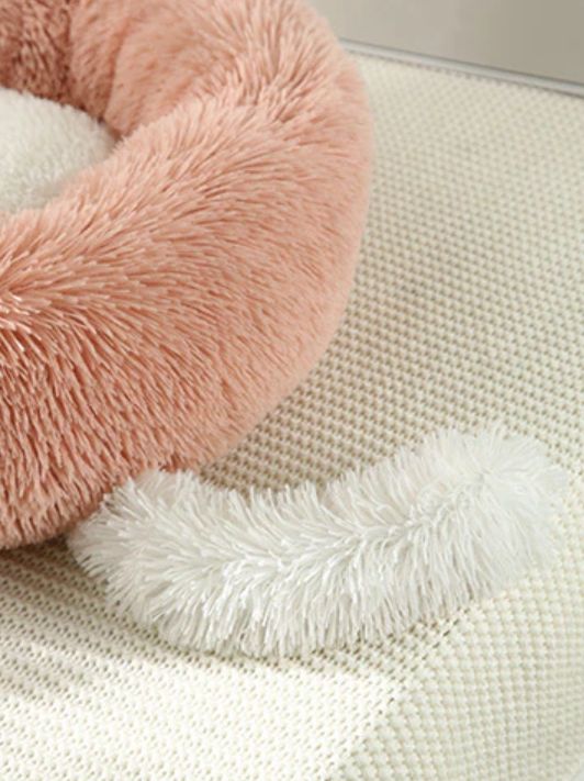 Cama de peluche de conejito