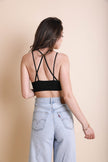 Bralette con recortes florales