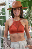 Bralette con recortes florales
