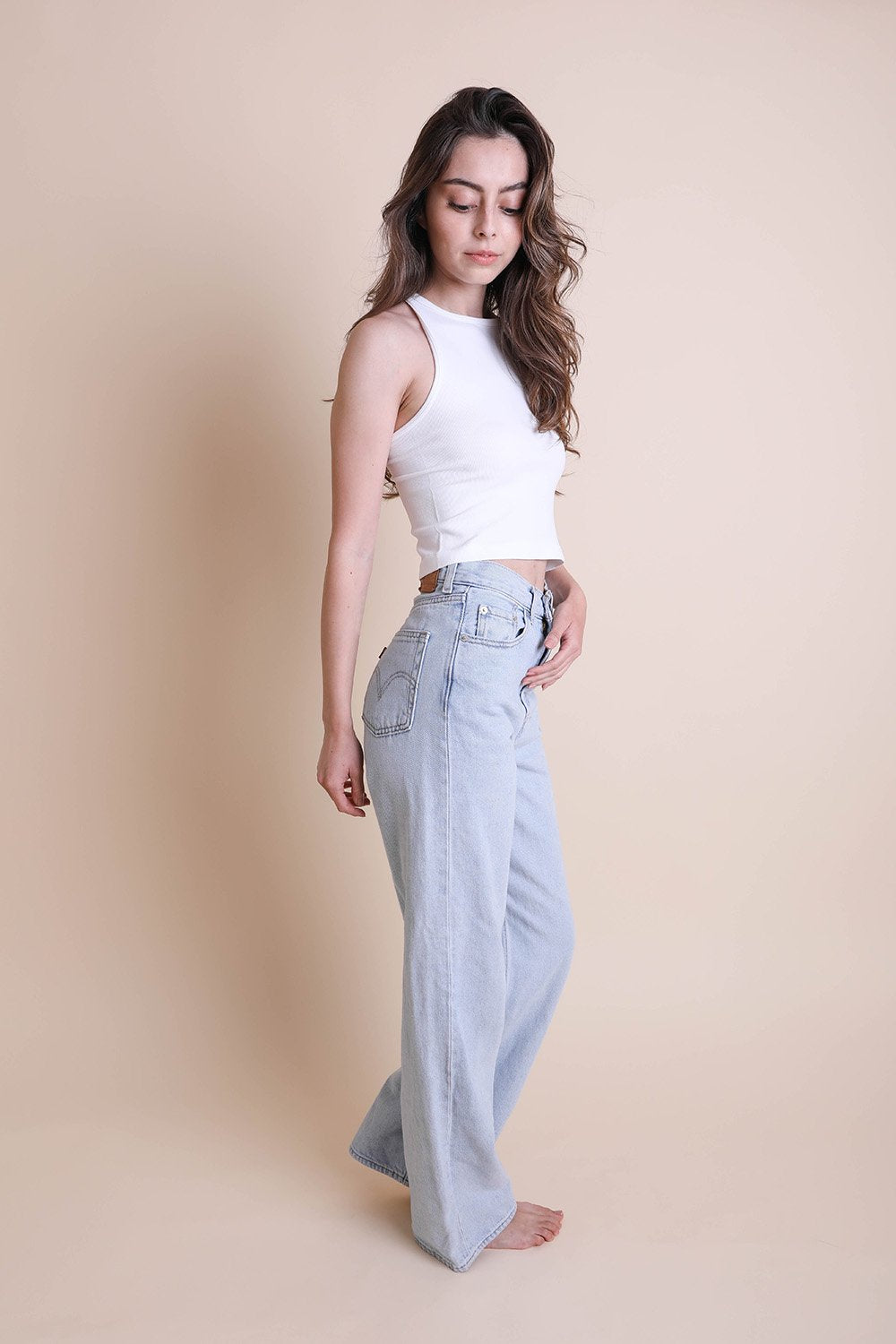 Bramis - Camiseta de cuello alto y espalda cruzada.