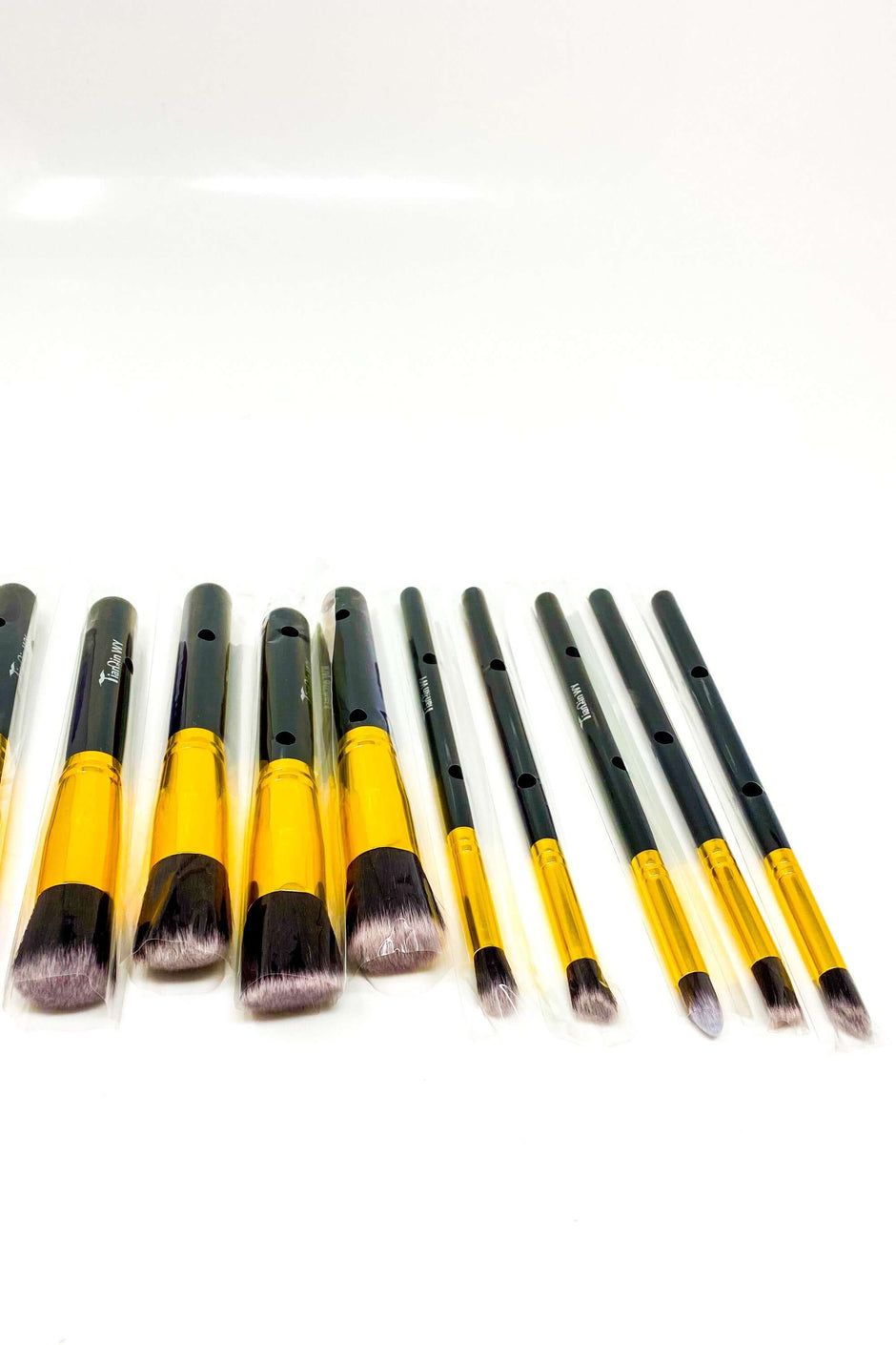 8-10 Piece Makeup Brush Set
