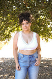 Bralette acolchado con ribete de encaje