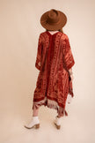 Kimonos de tapiz de malla de terciopelo.