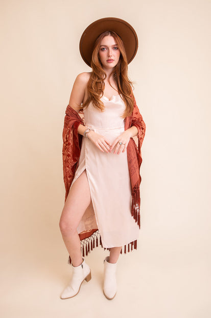 Kimonos de tapiz de malla de terciopelo.