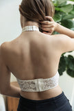 Bralettes de cuello alto de malla