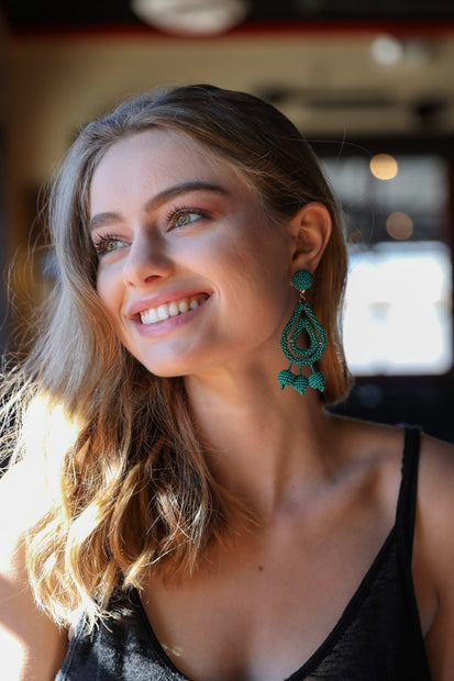 Boucles d'oreilles pendantes à micro-perles
