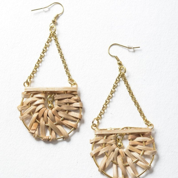 Boucles d'oreilles tissées en forme de larme