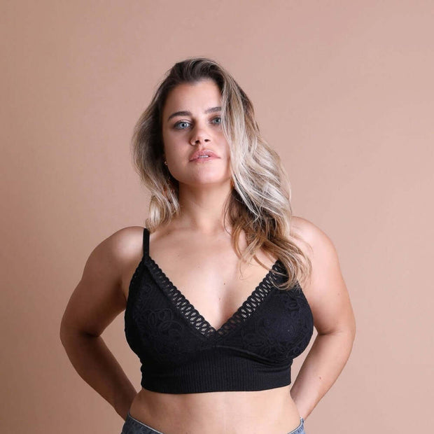 Bralette de encaje de talla grande 
