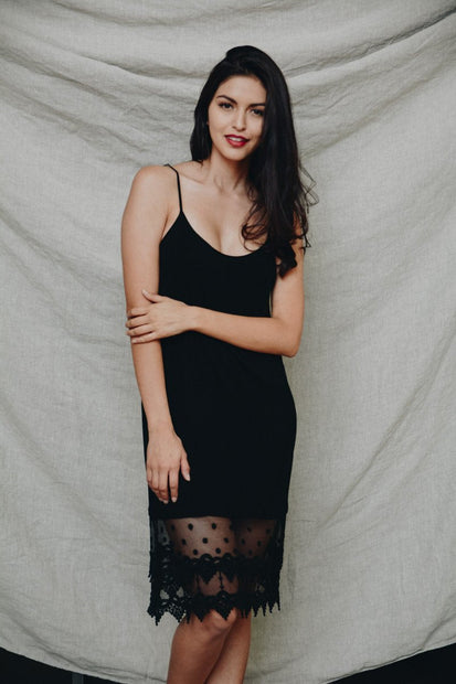 Robes nuisettes en dentelle à pois