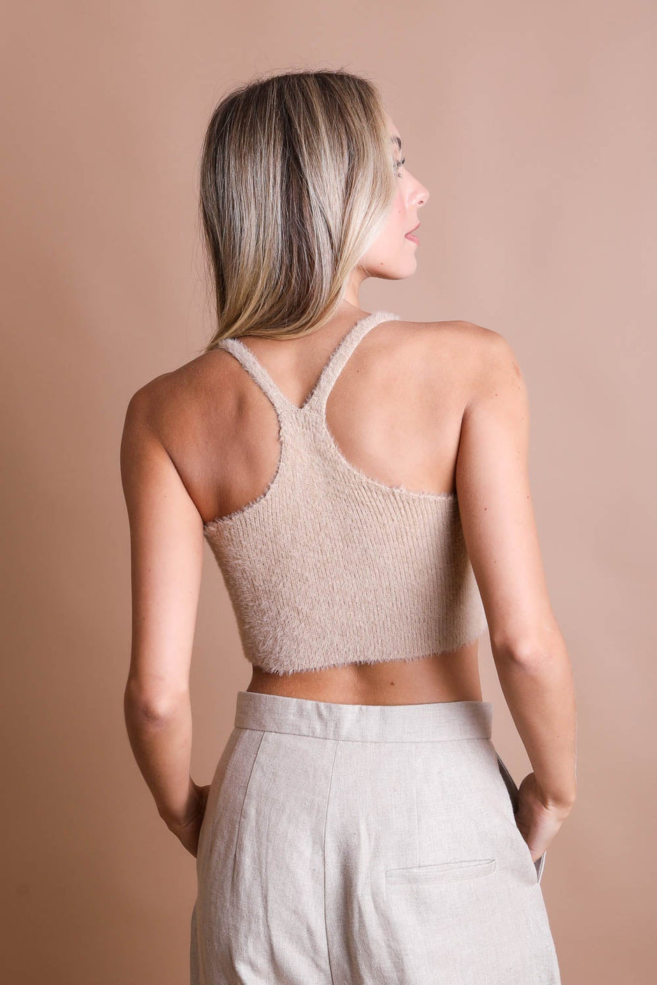 Brami - Cómodo salón con espalda cruzada