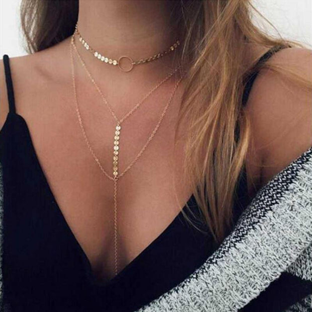 Collier ras du cou à plusieurs niveaux