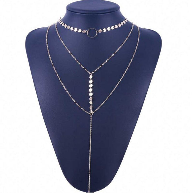 Collier ras du cou à plusieurs niveaux