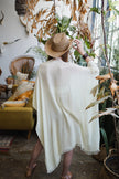 Kimonos con ribetes deshilachados.
