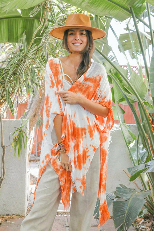 Kimonos festivos con efecto tie-dye.