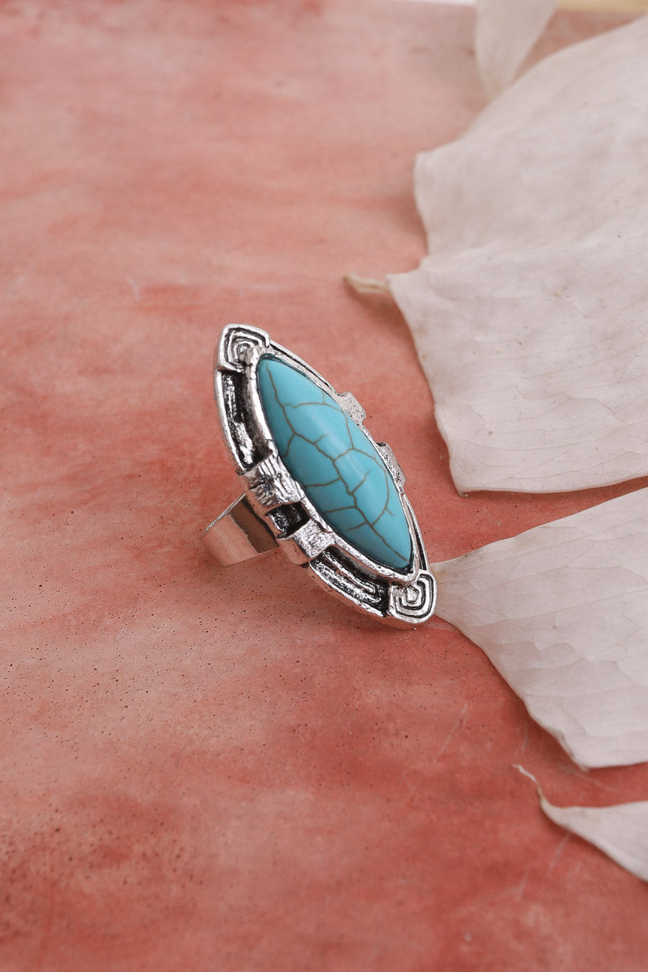 Bagues en argent taille marquise turquoise.